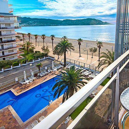 Hotel Monterrey Roses By Pierre & Vacances Екстериор снимка